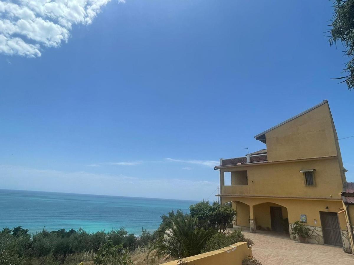 Villa Yellow House Licata Extérieur photo