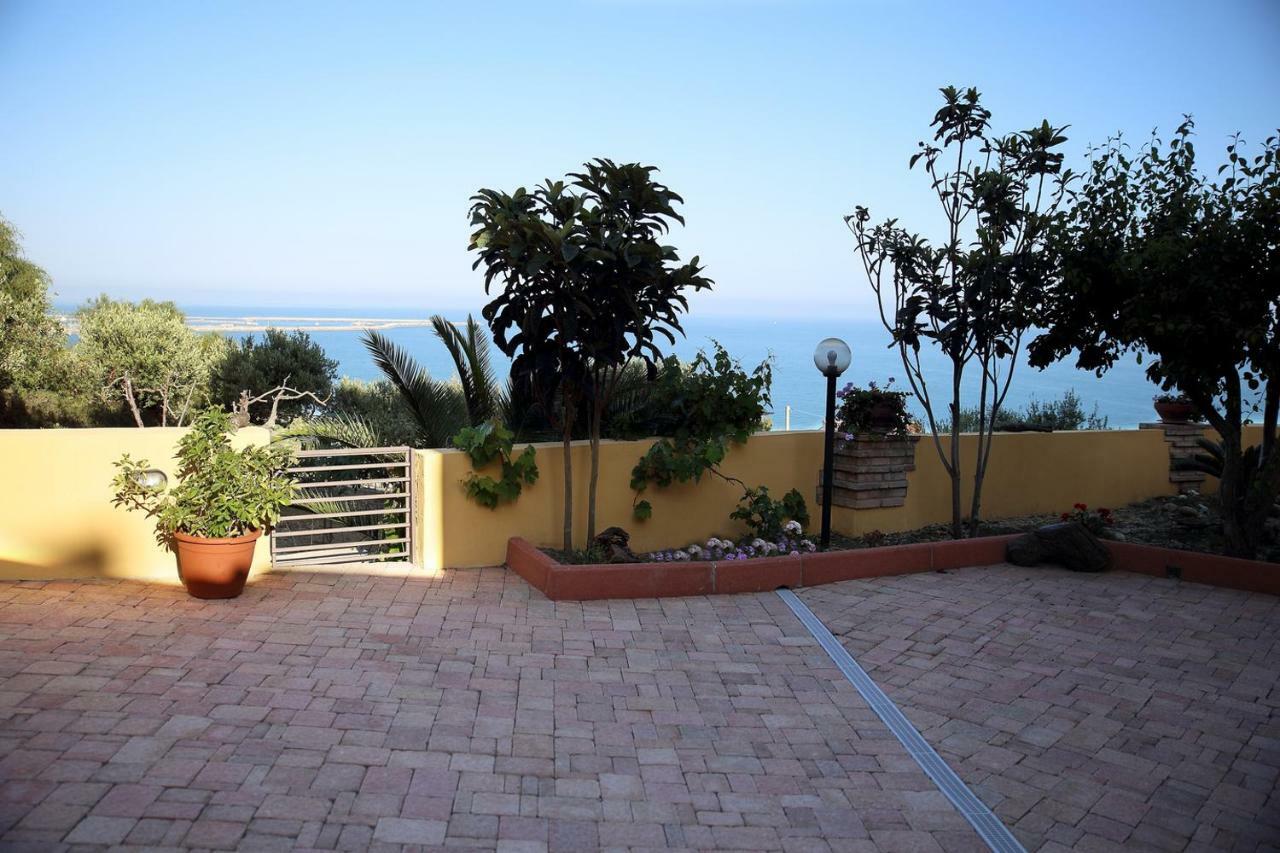 Villa Yellow House Licata Extérieur photo